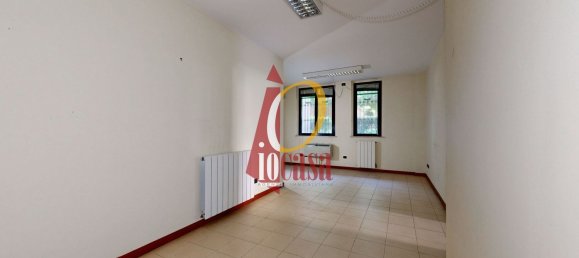 Bureau à San Giuliano Milanese, Italy 80m² No. 381421 10