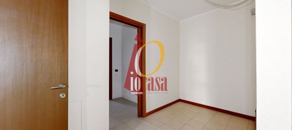 Bureau à San Giuliano Milanese, Italy 80m² No. 381421 19