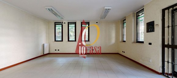 Bureau à San Giuliano Milanese, Italy 80m² No. 381421 17