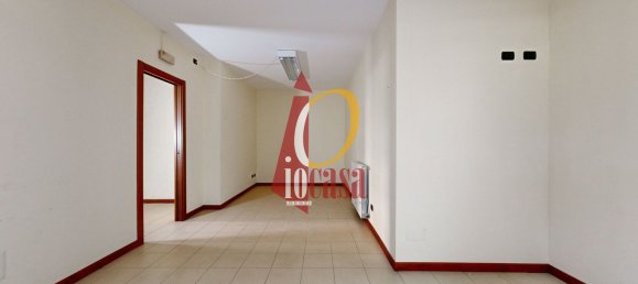 Bureau à San Giuliano Milanese, Italy 80m² No. 381421 13
