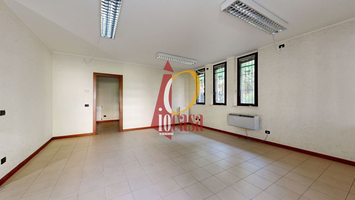 Bureau à San Giuliano Milanese, Italy 80m² No. 381421