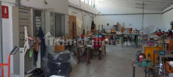 312m² Warehouse in Marzabotto, Italy No. 314952 7
