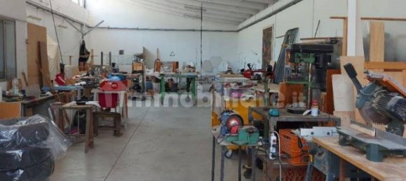 312m² Warehouse in Marzabotto, Italy No. 314952 6