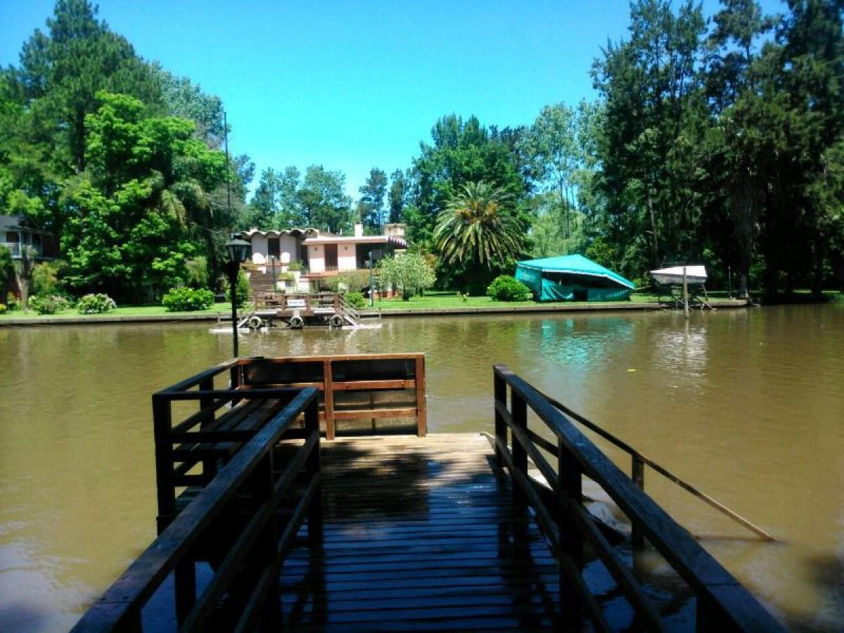 Studio in Tigre, Argentina No. 88282