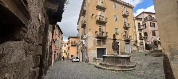 1 bedroom Garage in Viterbo, Italy No. 155605 3