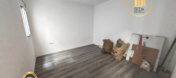 3 bedrooms Apartment in Terrassa, Spain No. 136476 9