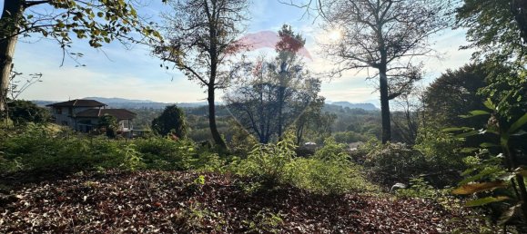 Terreno em Besozzo, Italy 2400 m² N.º 55732 8