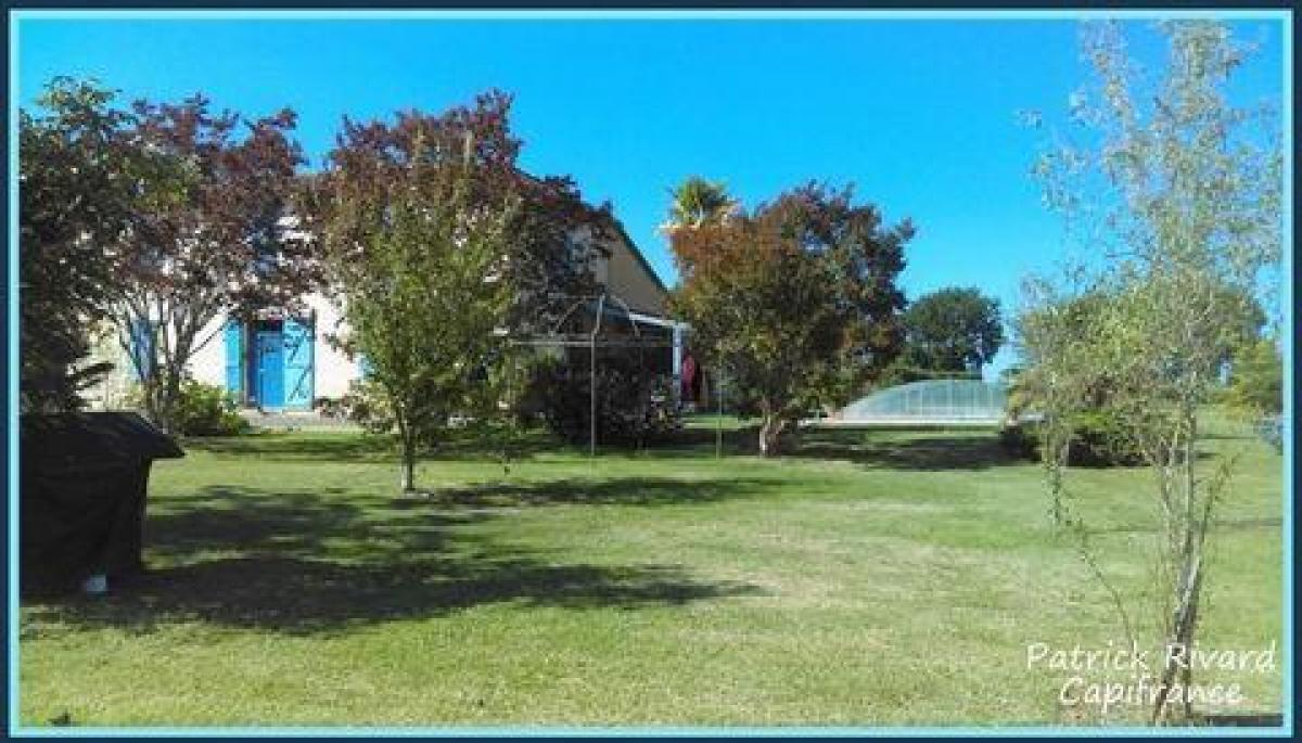 Casa de 4 dormitorios en Plaisance, France No. 32412