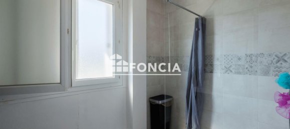 3 bedrooms Apartment in Amilly, France No. 251928 2