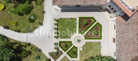 Villa de 11 dormitorios en Treia, Italy No. 63544 50