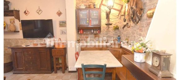 Casa de 2 dormitorios en Monsummano Terme, Italy No. 350995 8