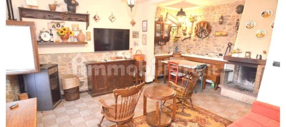 Casa de 2 dormitorios en Monsummano Terme, Italy No. 350995 9