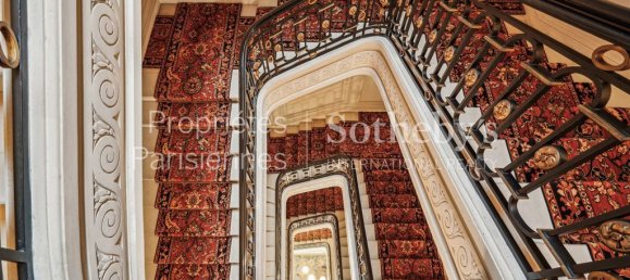 5 bedrooms Apartment in Paris, France No. 351611 19