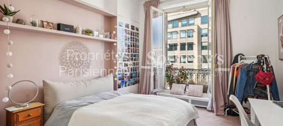 5 bedrooms Apartment in Paris, France No. 351611 16