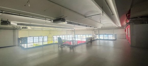 530m² Warehouse in Rome, Italy No. 320483 11