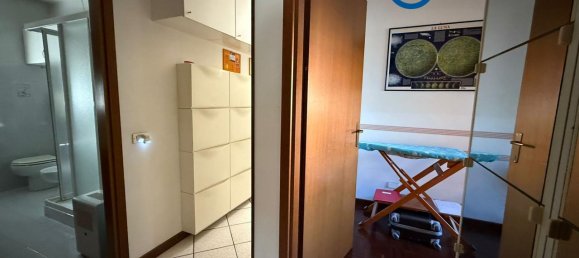 4 rooms Apartment in Rovigo, Italy No. 230621 52