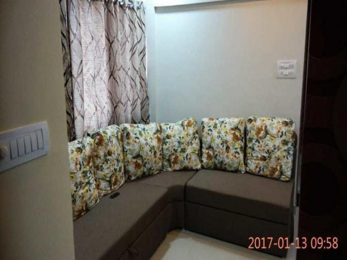 Студия в Пуна, Индия № 5813