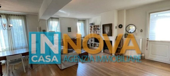 6 غرف نوم فيلا في Mogliano Veneto, Italy رقم 58779 2