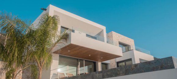 Villa 4+1 in Oludeniz, Turkey No. 5389 27