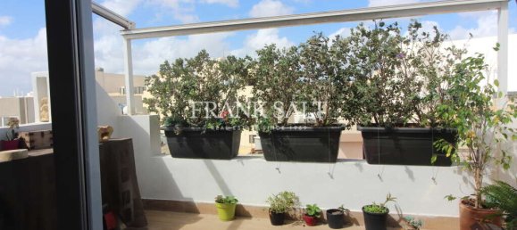 Пентхаус с 1 спальней в Мсида, Мальта № 1534 15