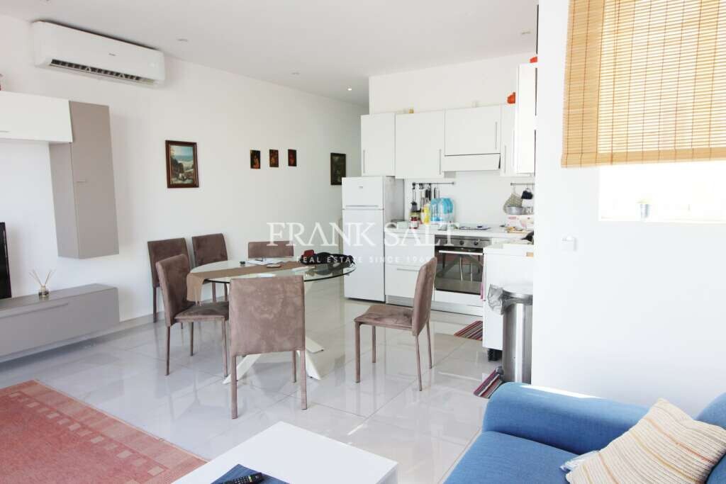 Пентхаус с 1 спальней в Мсида, Мальта № 1534