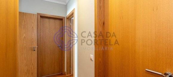 4 bedrooms Apartment in Espinho, Portugal No. 90870 21