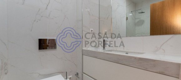 4 bedrooms Apartment in Espinho, Portugal No. 90870 25