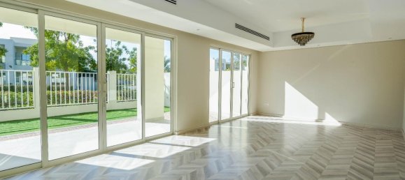 Villa de 3 dormitorios en Mina Al Arab, UAE No. 106909 3