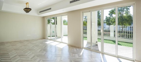 Villa de 3 dormitorios en Mina Al Arab, UAE No. 106909 5