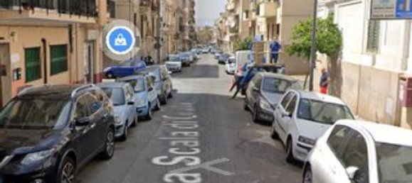 4-salle Appartement à Reggio Calabria, Italy No. 238344 12