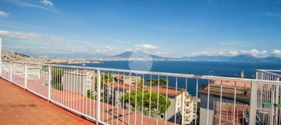 7 rooms Penthouse in Naples, Italy No. 18699 17