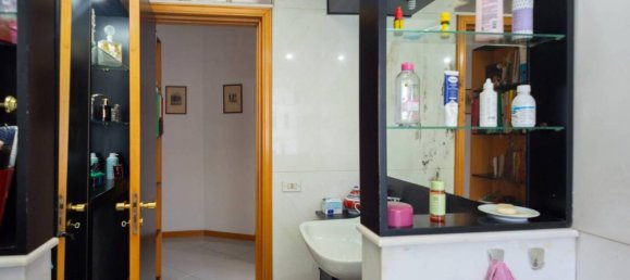 7 rooms Penthouse in Naples, Italy No. 18699 34