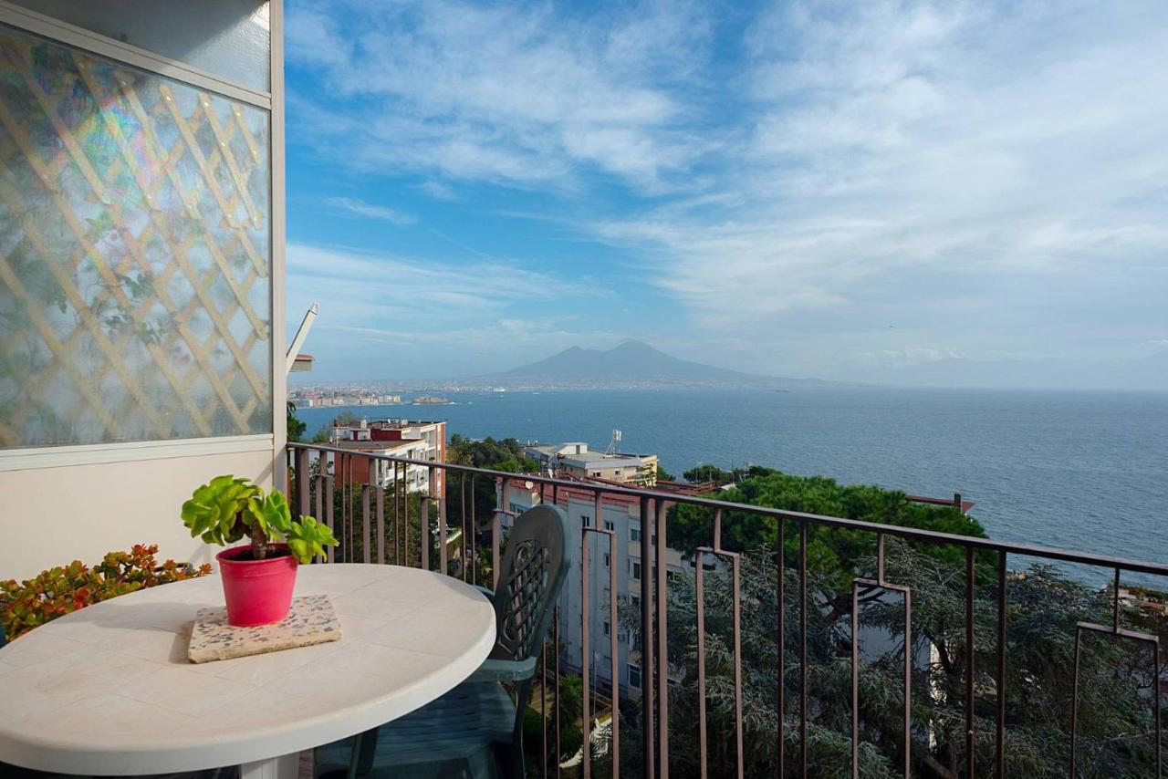 7 rooms Penthouse in Naples, Italy No. 18699