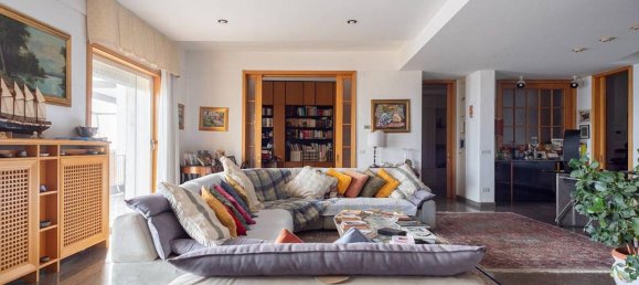 7 rooms Penthouse in Naples, Italy No. 18699 26