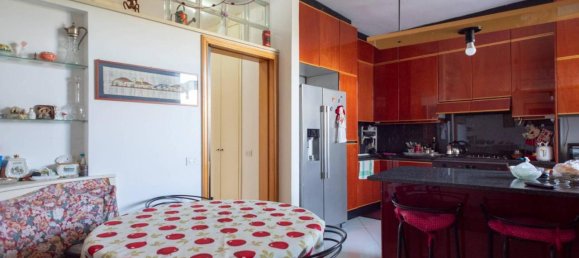 7 rooms Penthouse in Naples, Italy No. 18699 2