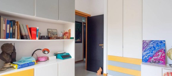 7 rooms Penthouse in Naples, Italy No. 18699 9