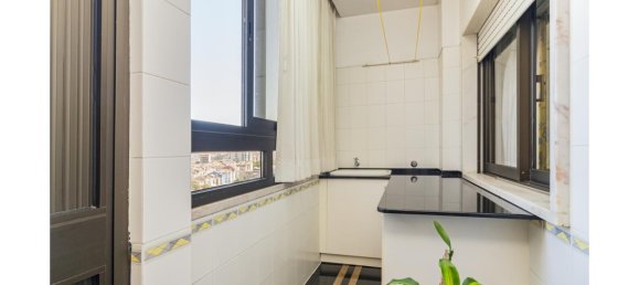 4 bedrooms Apartment in Lisbon, Portugal No. 145216 30