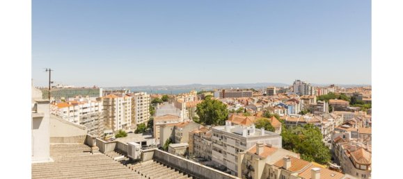 4 bedrooms Apartment in Lisbon, Portugal No. 145216 18