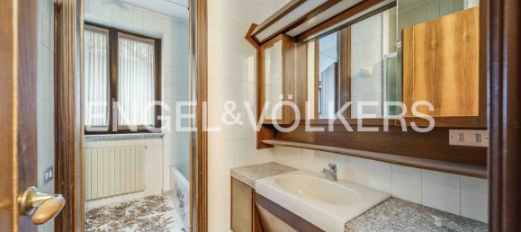 15 rooms Villa in Varese, Italy No. 132366 31