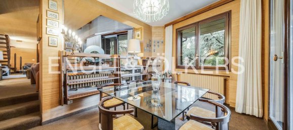 15 rooms Villa in Varese, Italy No. 132366 12