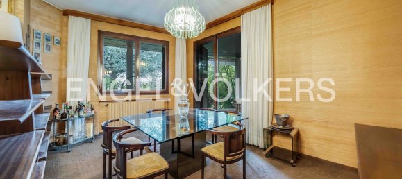 15 rooms Villa in Varese, Italy No. 132366 11