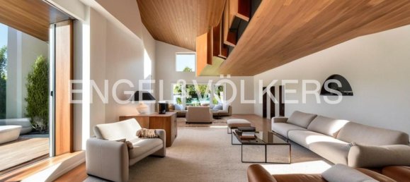 15 rooms Villa in Varese, Italy No. 132366 9