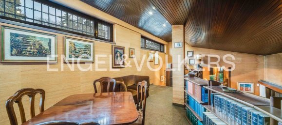 15 rooms Villa in Varese, Italy No. 132366 8