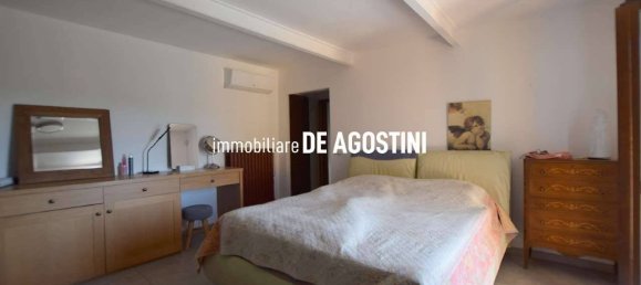 4 bedrooms House in Paruzzaro, Italy No. 371816 11