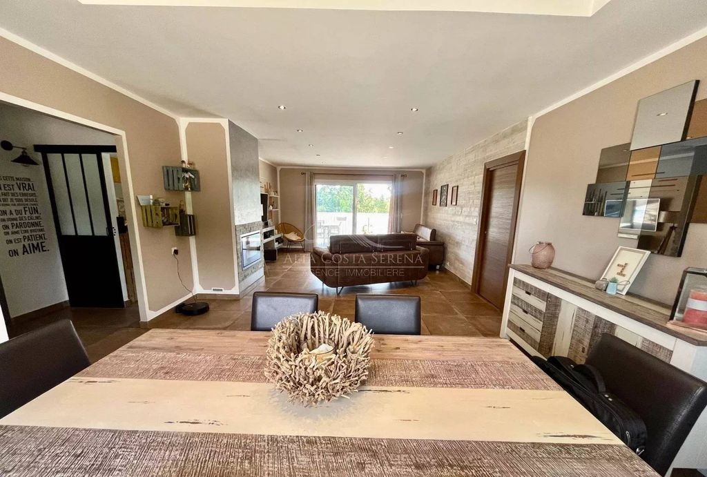 3 bedrooms House in Prunelli-di-Fiumorbo, France No. 80028