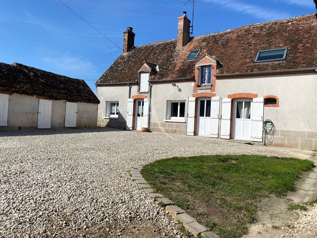 3 bedrooms House in Vitry-aux-Loges, France No. 152558