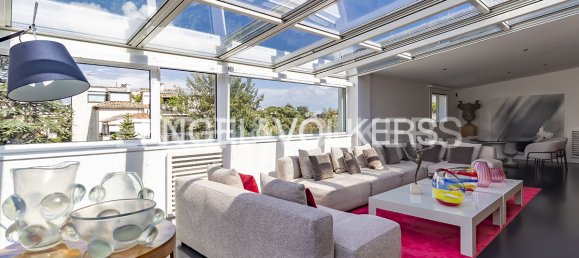 3 bedrooms Penthouse in Rome, Italy No. 263276 4