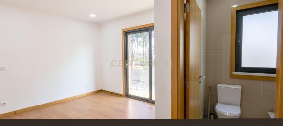 10 bedrooms Villa in Corroios, Portugal No. 122487 12