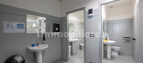 700m² Warehouse in Turin, Italy No. 53927 29