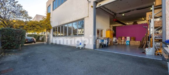 700m² Warehouse in Turin, Italy No. 53927 3